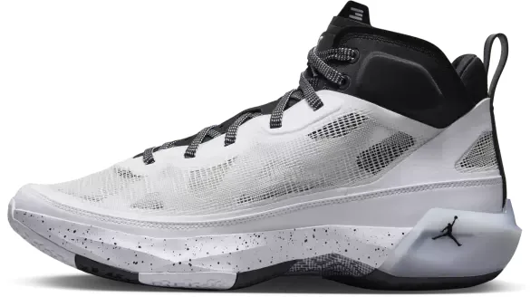 Jordan Jordan 37 (Cool Grey) basketball shoe
