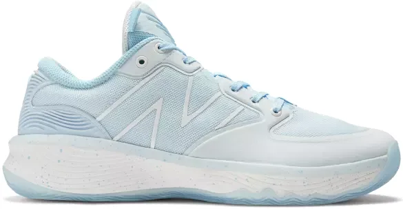 NB Hesi Low (Finals) basketball shoe