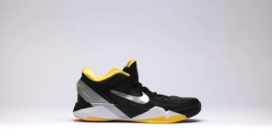 Nike Kobe 7 basketball shoe