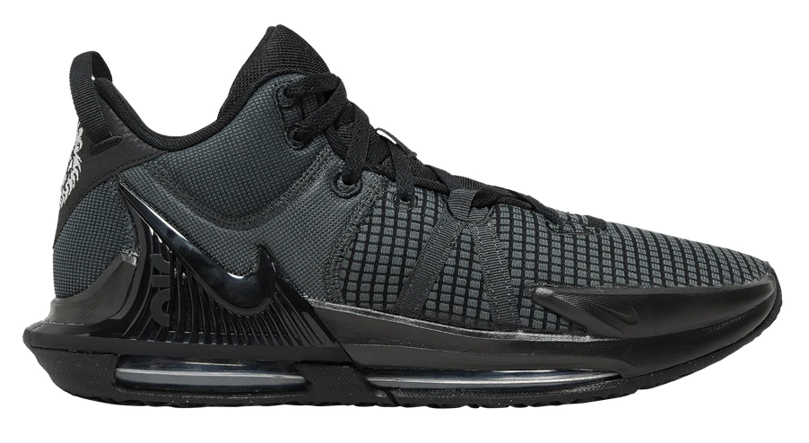 Nike LeBron Witness 7 basketball shoe