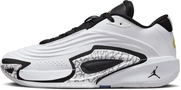 Nike Luka 3 (Black/White) basketball shoe