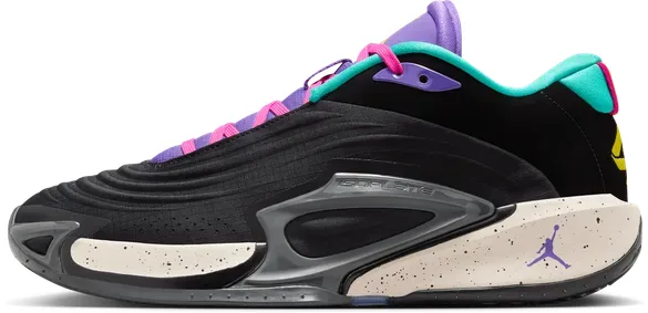 Nike Luka 3 (Sail/Black) basketball shoe