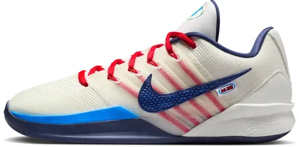 Nike Sabrina 3 (Team) basketball shoe