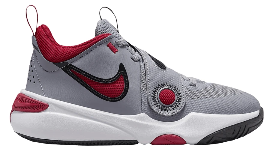 Nike Team Hustle D 11 basketball shoe